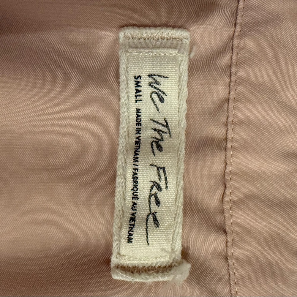We The Free Love Until Tomorrow Shirt Small Hi Low Poet Blouse Pink Boho - Picture 6 of 11